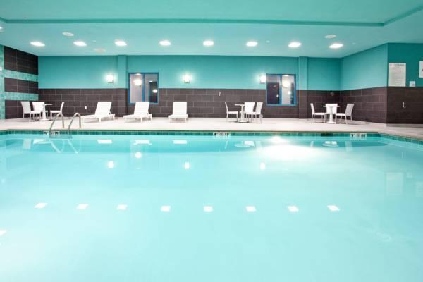 Holiday Inn Express Hotel & Suites Norfolk Airport By Ihg Exterior foto