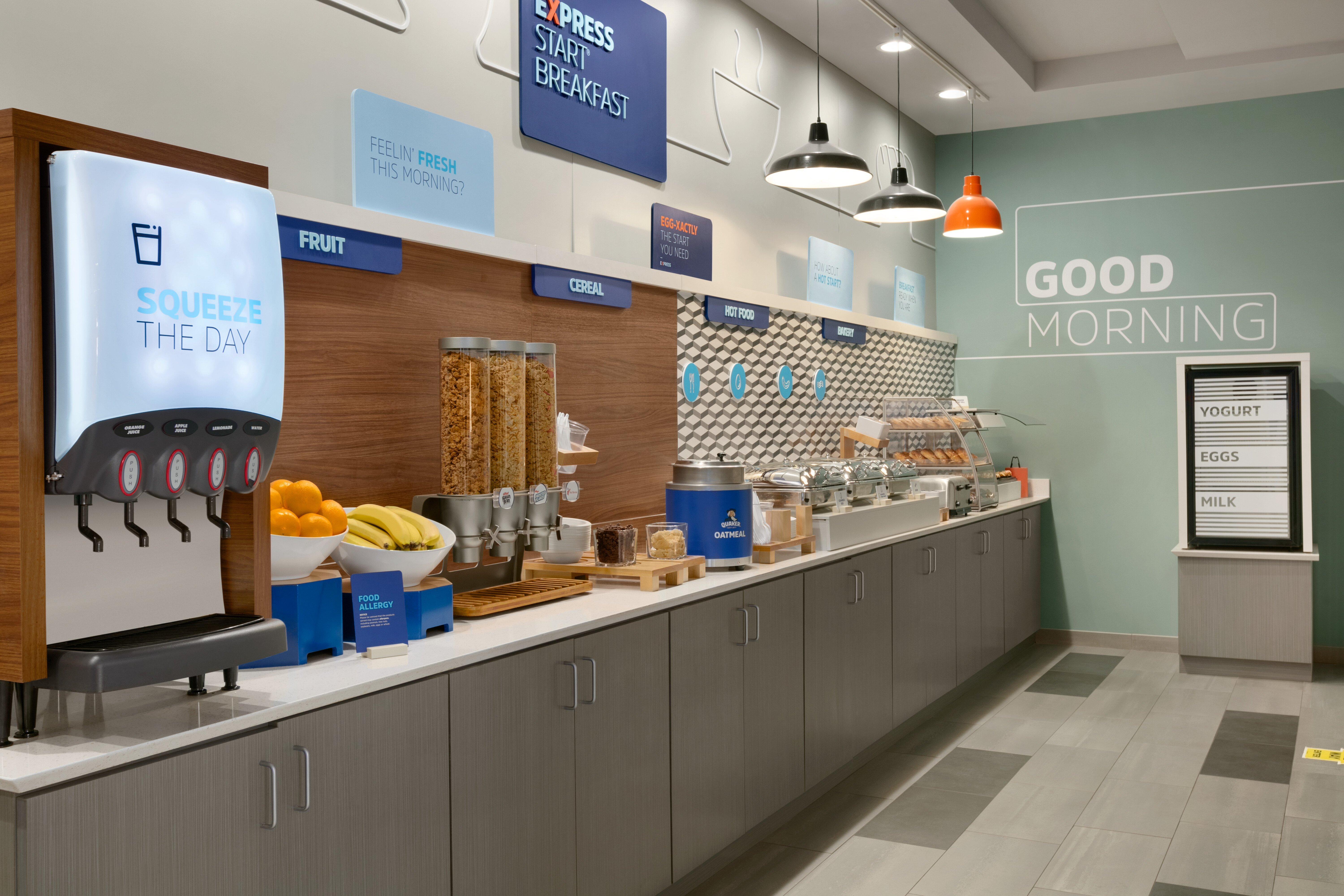 Holiday Inn Express Hotel & Suites Norfolk Airport By Ihg Exterior foto