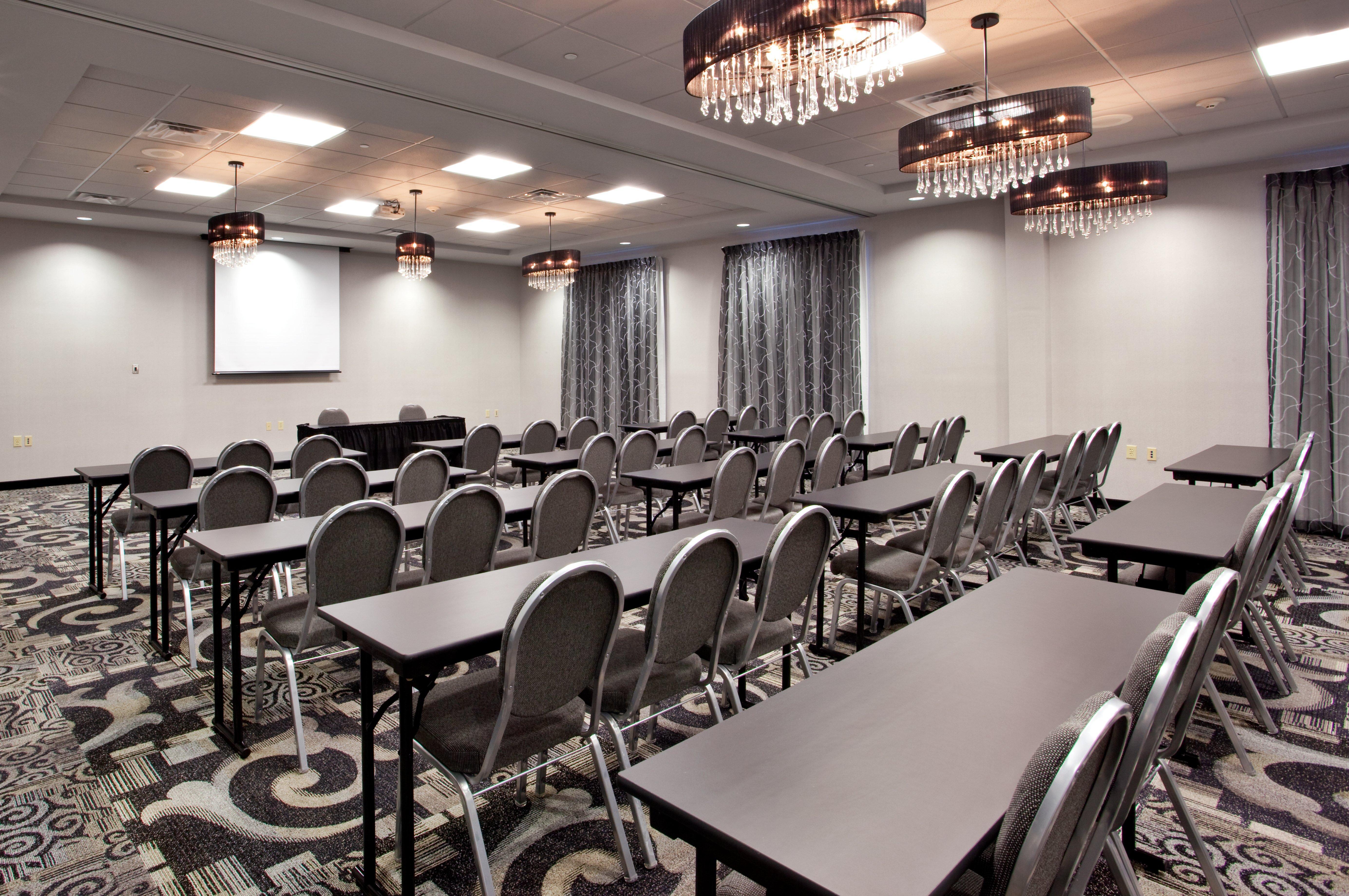 Holiday Inn Express Hotel & Suites Norfolk Airport By Ihg Exterior foto